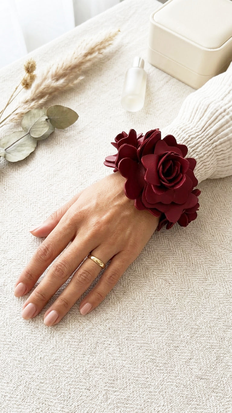 Rose 3D en cuir rouge – Fabrication artisanale