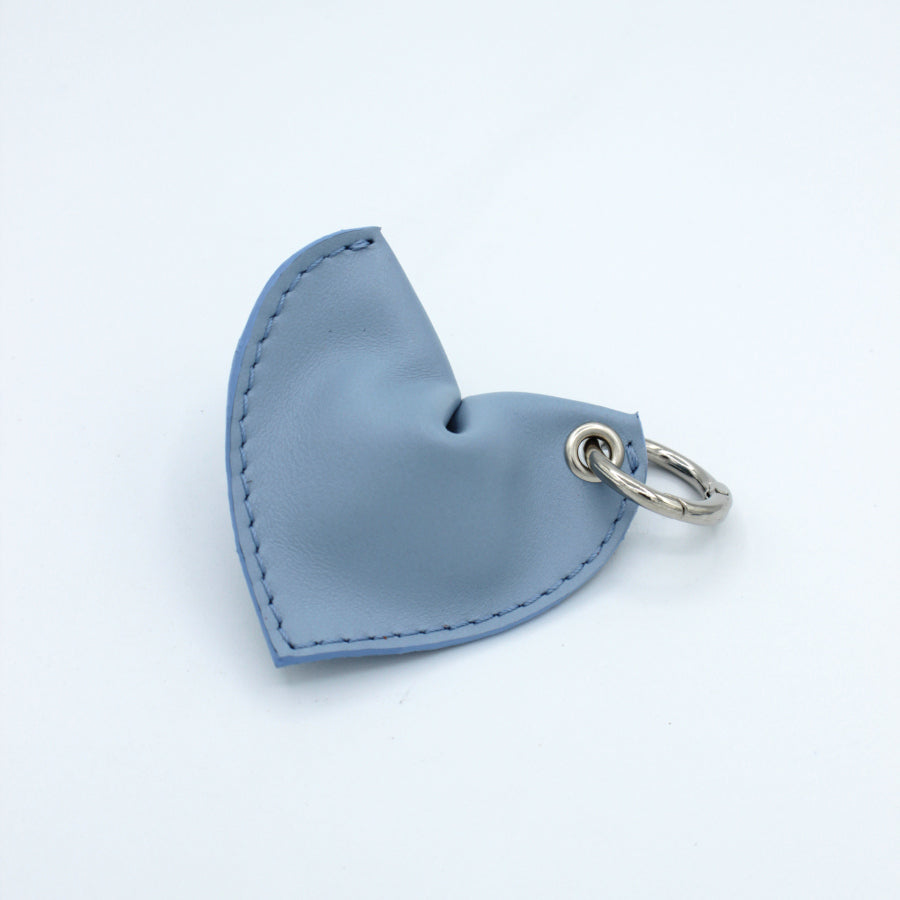 Porte-clés cœur en cuir personnalisé